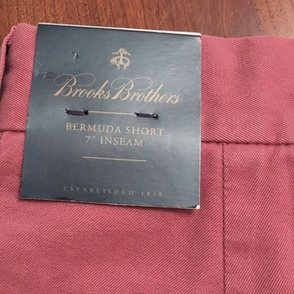 BROOKS Brothers 7" Inseam Red Bermuda Short Size 35 NWT - Picture 4 of 8
